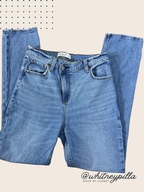 Abercrombie & Fitch 90s Slim Straight Ultra High Rise asymmetrical waist 28/6